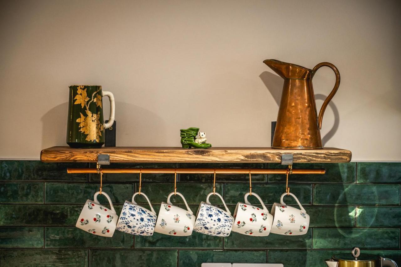 Luxury Cottage With Mountain View'S Cononbridge Bagian luar foto